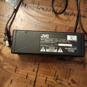 JVC AC Power Adapter AA-V2U NB-P8U Camera Camcorder. B3